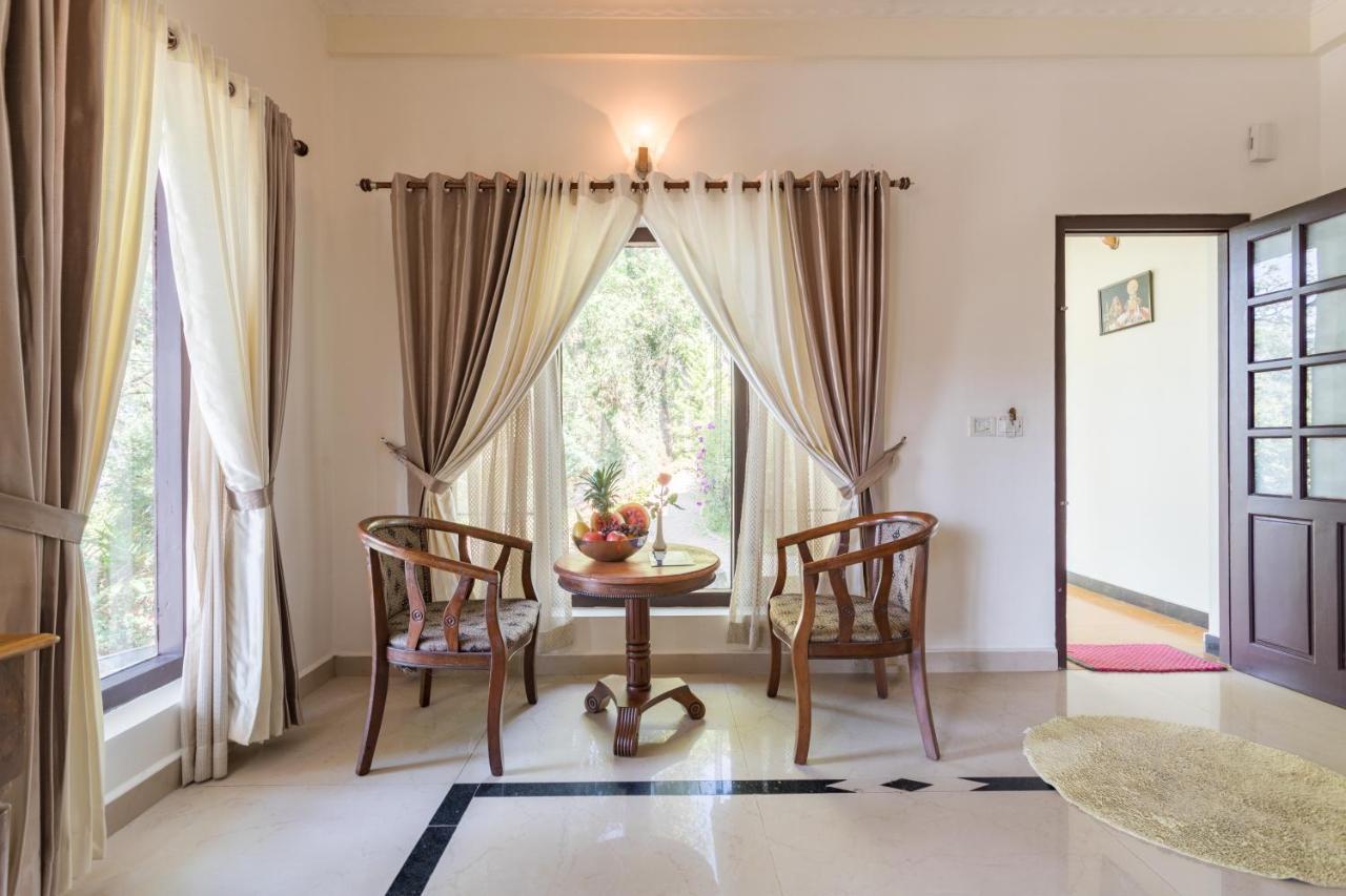 Violet Woods Hotel Munnar Luaran gambar